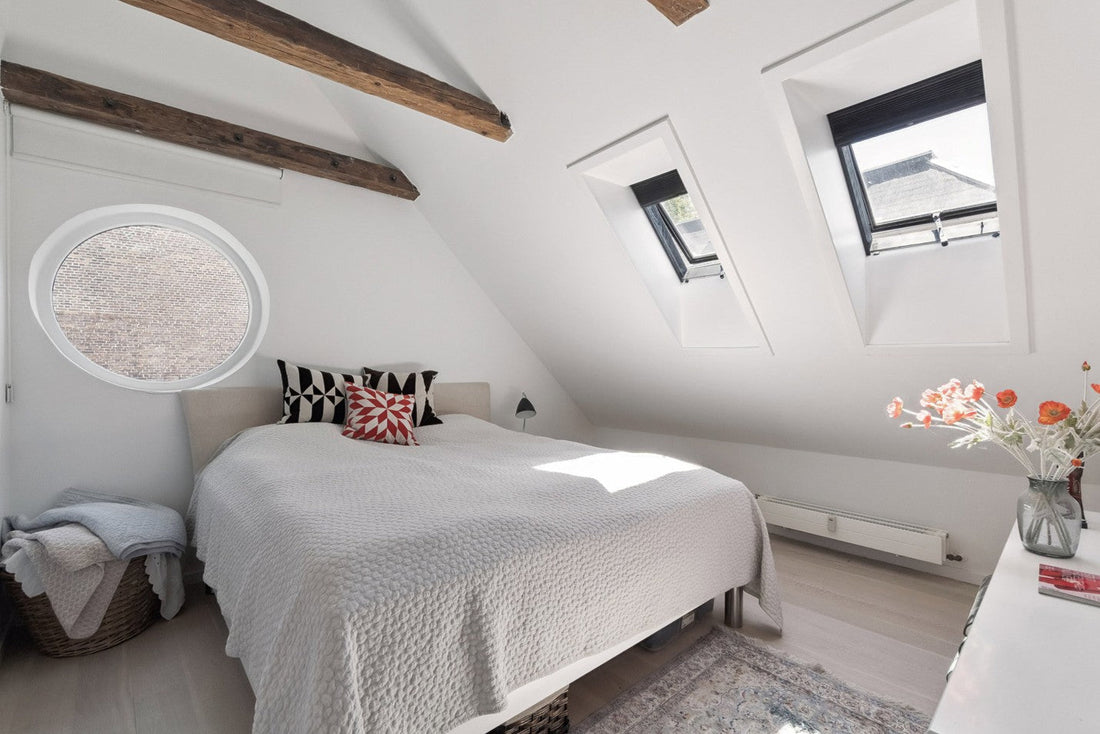 Schlafzimmer skandinavisch einrichten: Ruhe, Licht & Gemütlichkeit - IBBE DESIGN