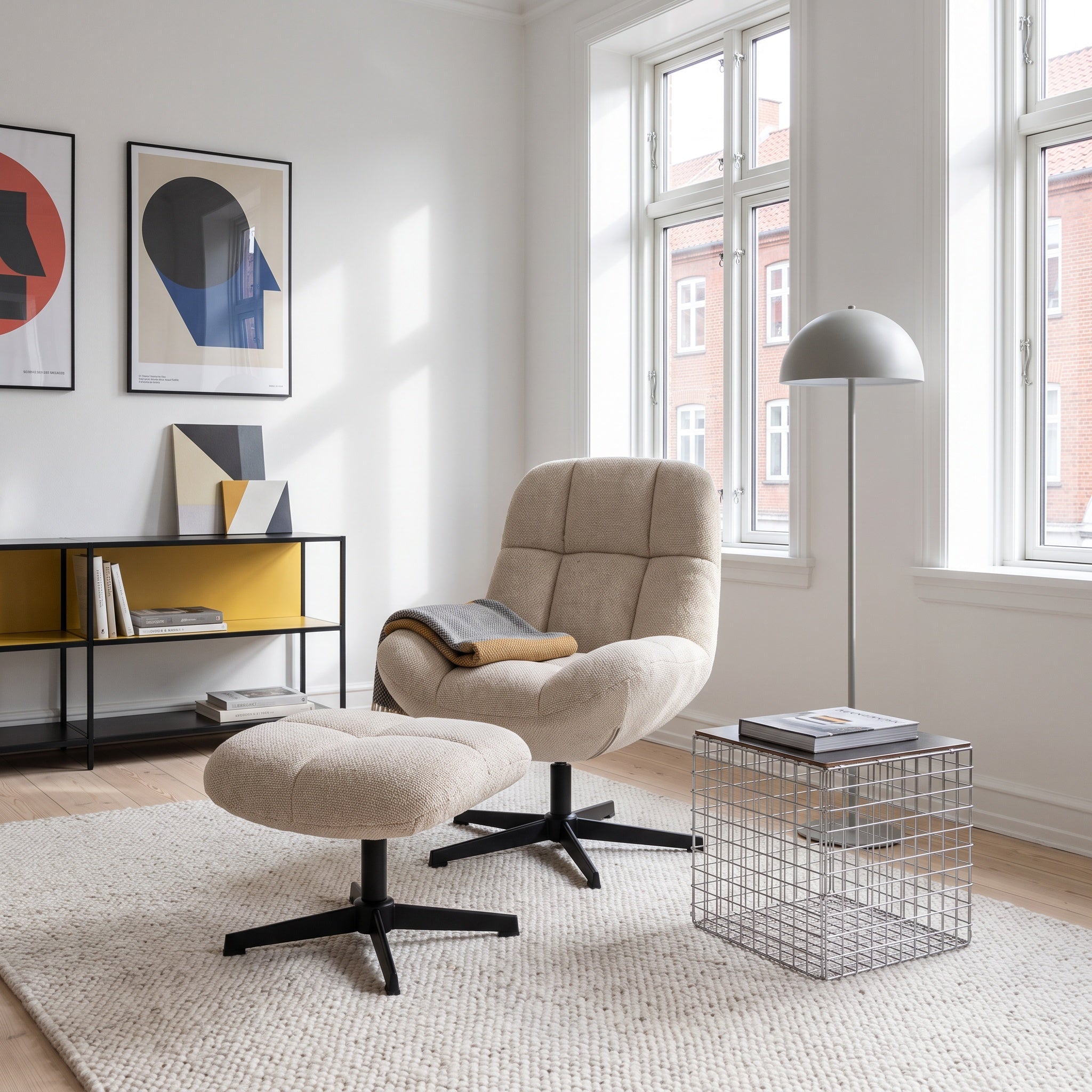 Manueller Relaxsessel Swing mit Fußhocker - Stoffbezug Beige - FURNHOUSE