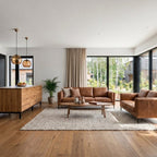 2-Sitzer Ledersofa Valencia Cognacbraun im hellen Wohnraum