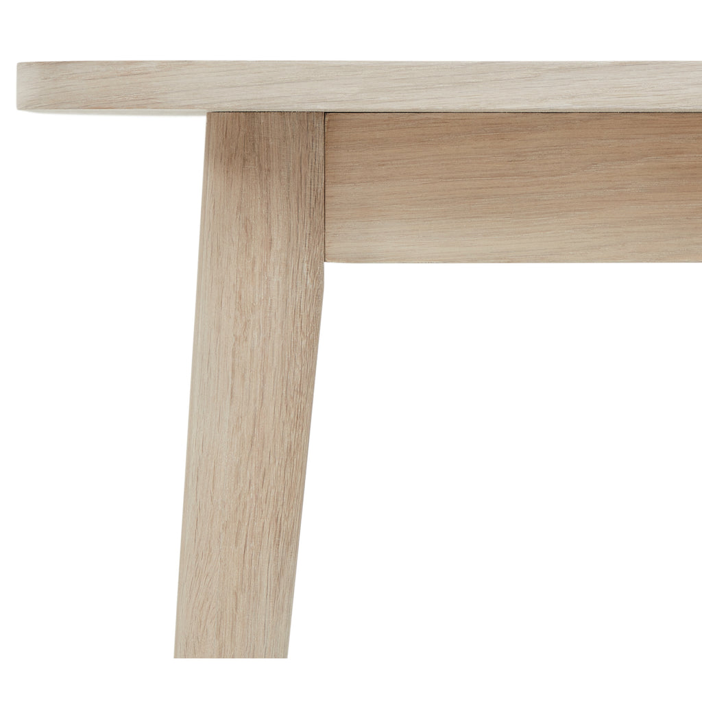 Quadratischer Couchtisch Nyborg Eiche massiv 70x70 cm - FURNHOUSE