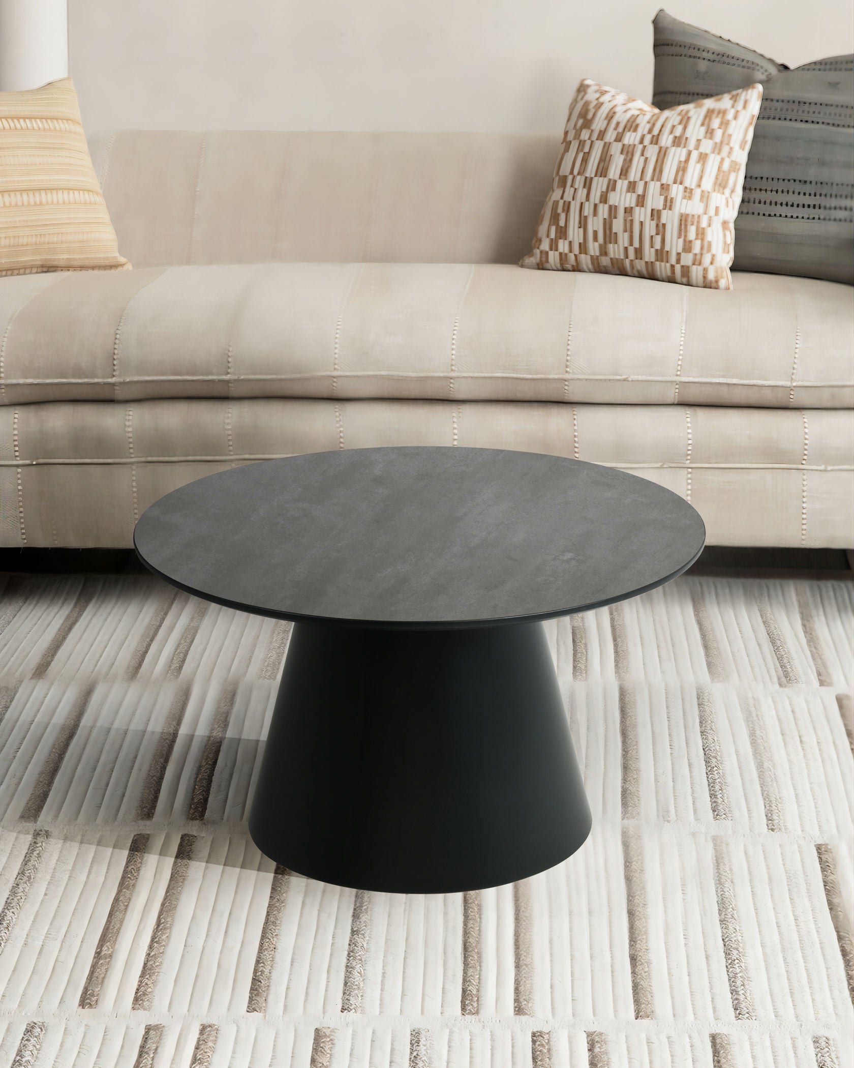Runder Couchtisch mit Säulenfuß Tango Dunkelgrau Marmoroptik ø60x40 cm - FURNHOUSE