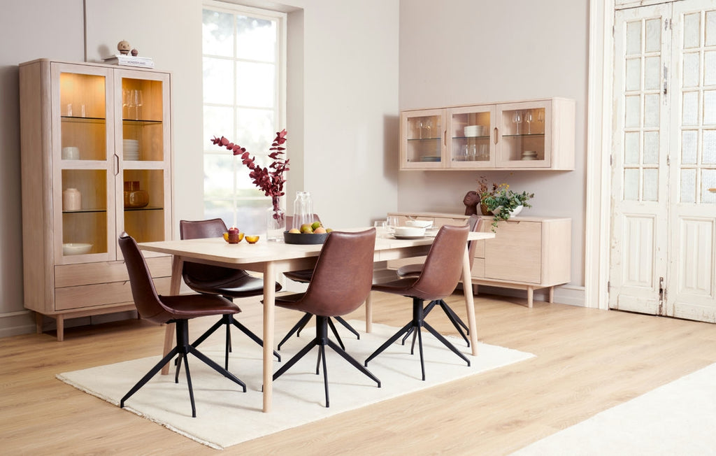 Rechteckiger Essstisch Nyborg - Inklusive 2 Ansteckplatten - Eiche massiv 200x100 cm - FURNHOUSE