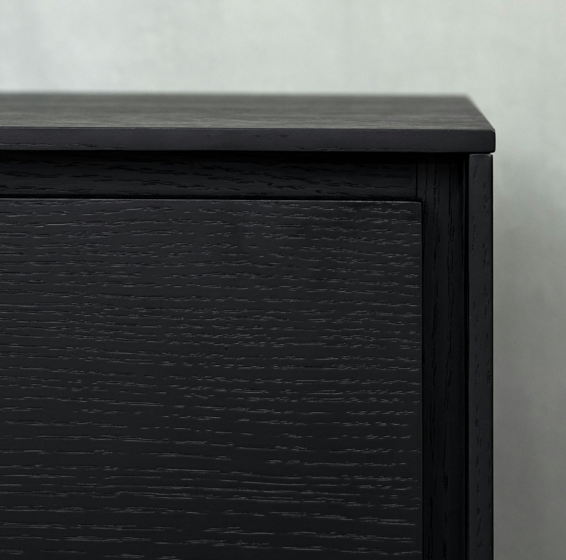 Sideboard Tokyo Schwarz mit 3 Türen 155x45x82 cm - FURNHOUSE
