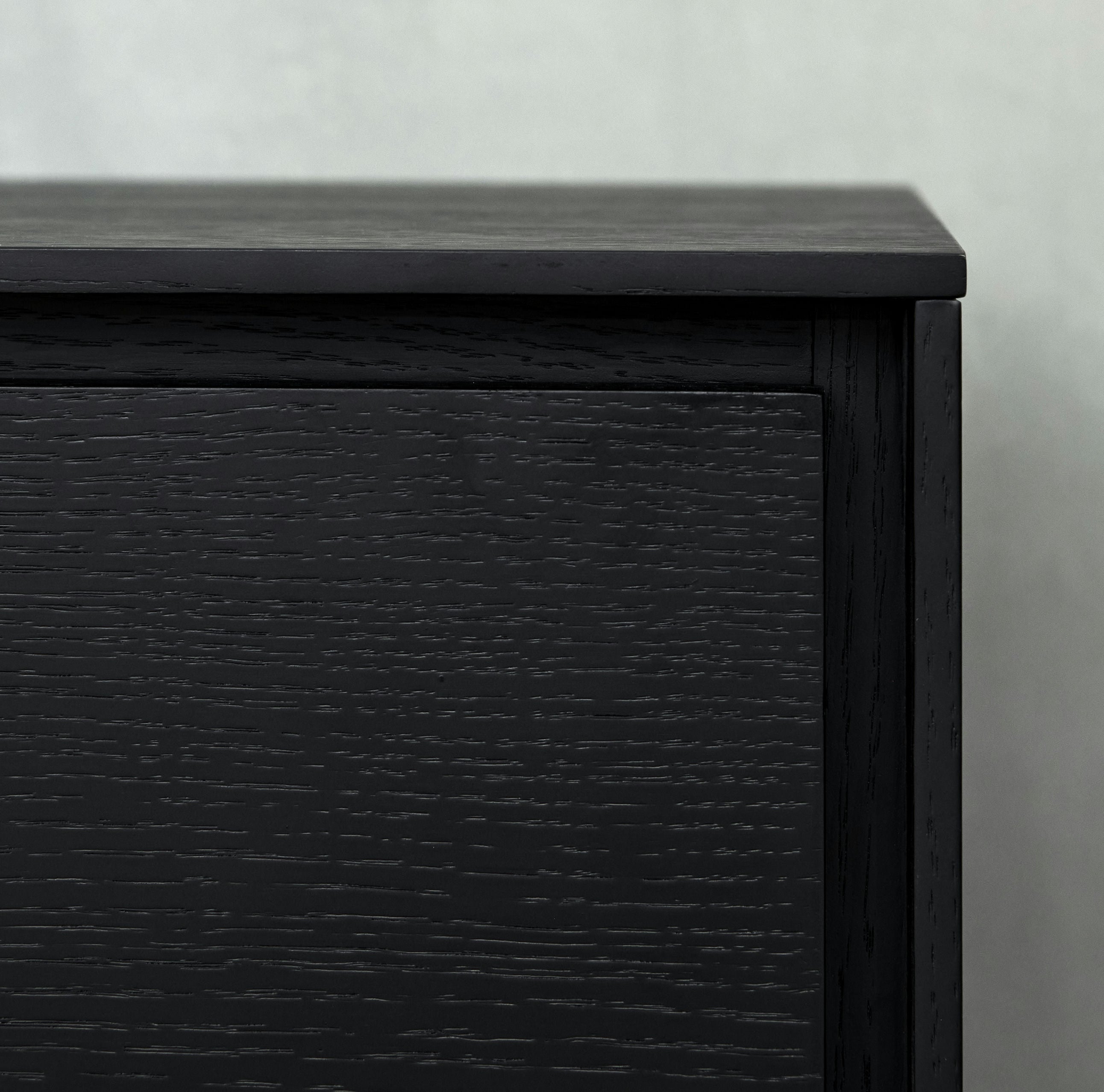 Sideboard Tokyo Schwarz mit 3 Türen 155x45x82 cm - FURNHOUSE