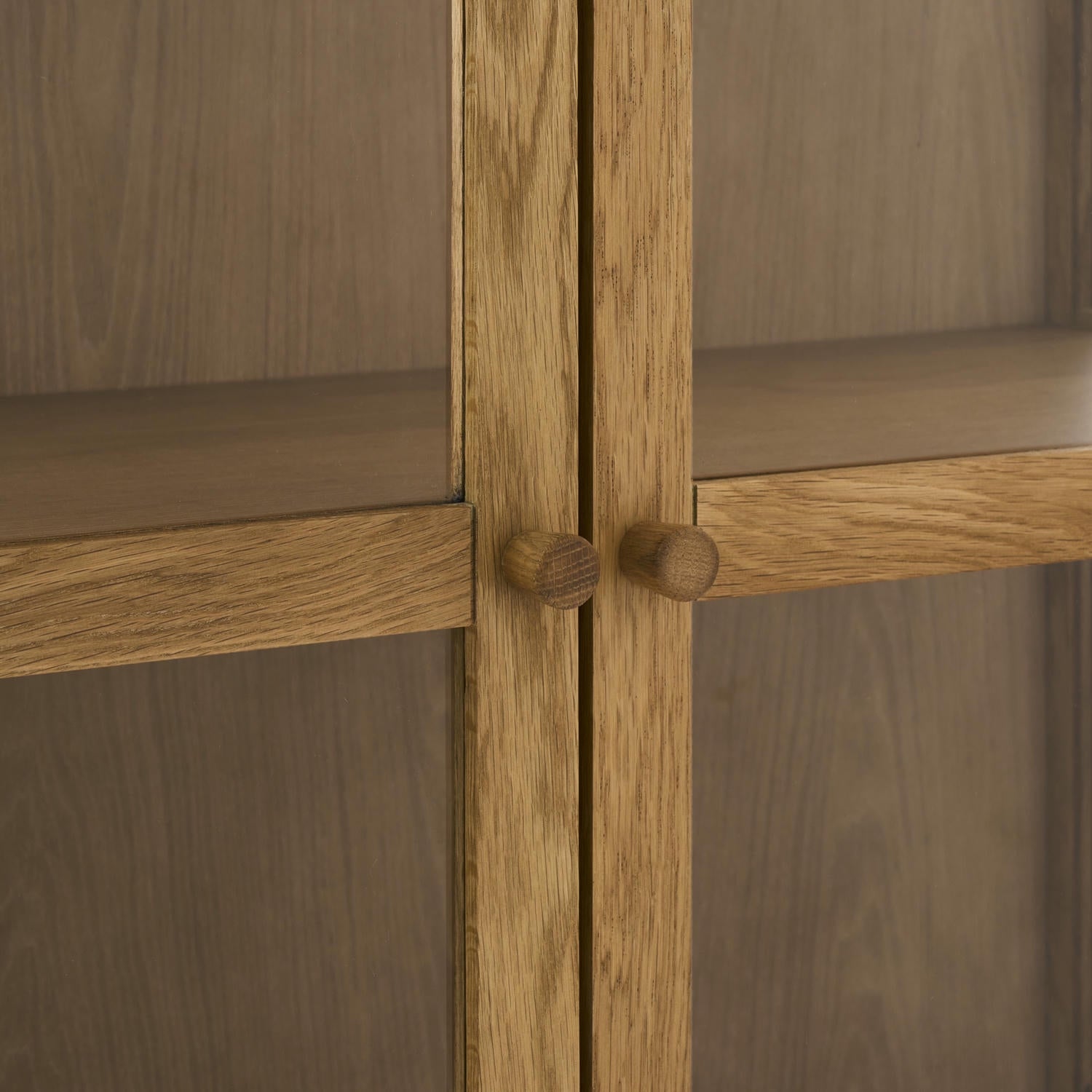 Svendborg Sideboard mit 4 Glastüren - 180 cm breit - Wildeiche Natur