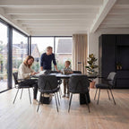 4er Set Esszimmerstühle mit Armlehne Sofia - Stoff Schwarz - FURNHOUSE