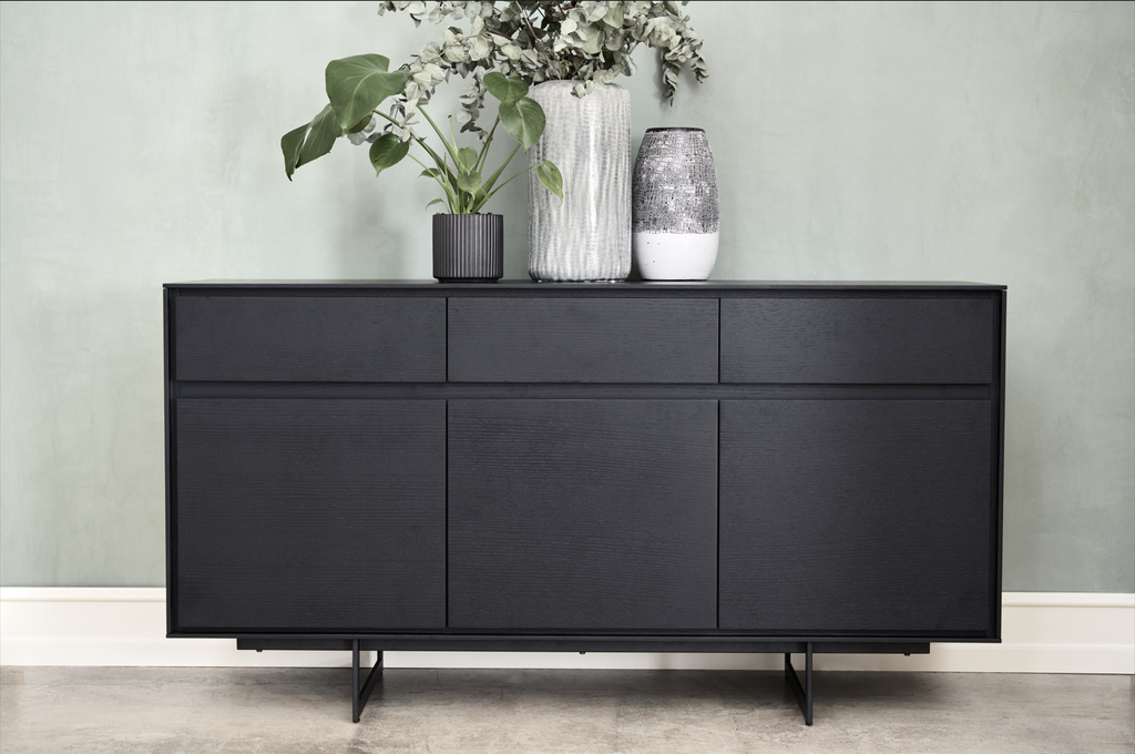 Sideboard Tokyo Schwarz mit 3 Türen 155x45x82 cm - FURNHOUSE