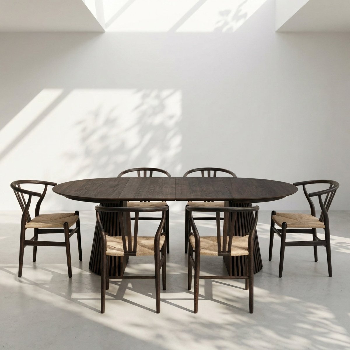 Essgruppe mit 6 Stühle und Esstisch - ø140 cm - Ausziehbar bis 240 cm Räuchereiche - FURNHOUSE