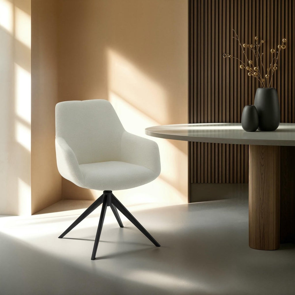 Helena Esszimmerstühle mit Armlehne 2er Set - Drehbar, Bouclé-Stoff Weiß - FURNHOUSE