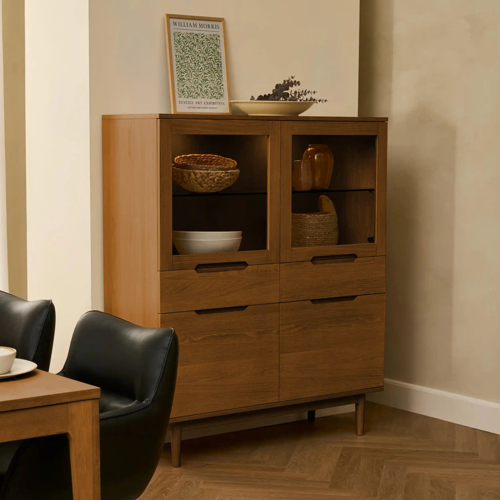 Highboard mit LED-Beleuchtung - 124 cm breit - Wildeiche - FURNHOUSE