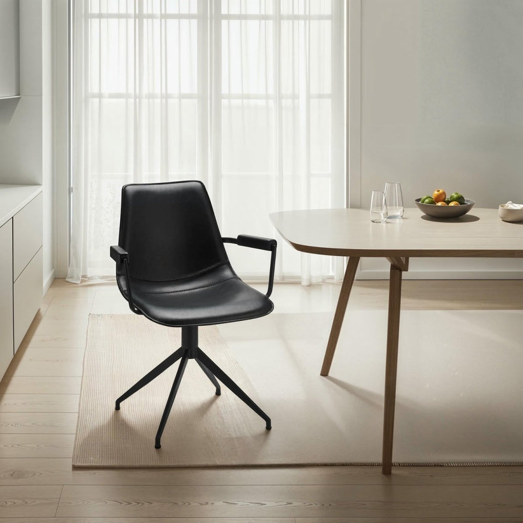 Isabel Esszimmerstühle mit Armlehne 2er Set - Drehbar, Kunstleder Schwarz - FURNHOUSE