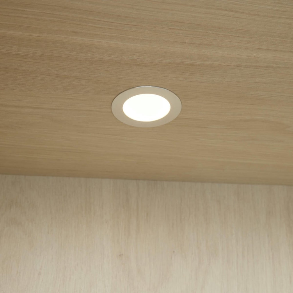 Highboard mit LED-Beleuchtung - 124 cm breit - Eiche bianco - FURNHOUSE