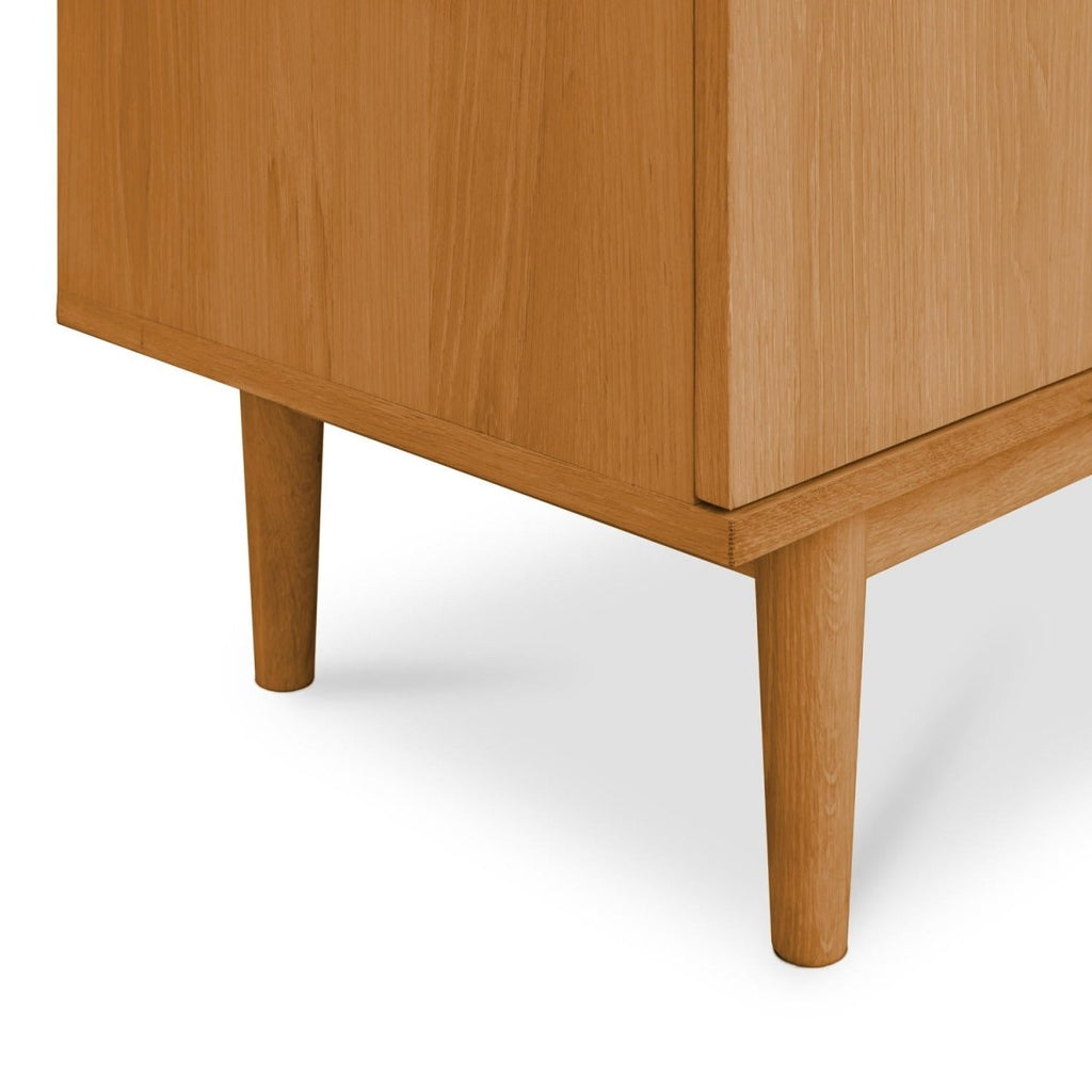 Highboard mit LED-Beleuchtung - 124 cm breit - Wildeiche - FURNHOUSE