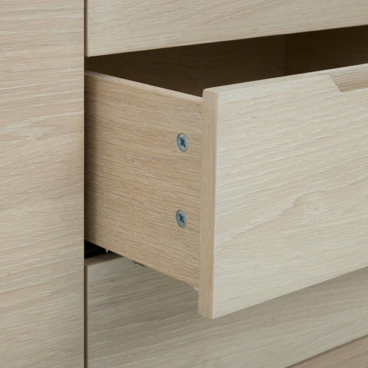 Kerteminde Sideboard mit 3 Türen - 213 cm breit - Eiche Weiß geöltes - FURNHOUSE