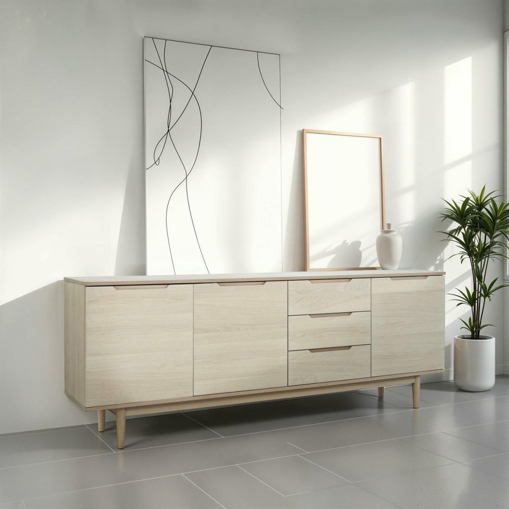 Kerteminde Sideboard mit 3 Türen - 213 cm breit - Eiche Weiß geöltes - FURNHOUSE