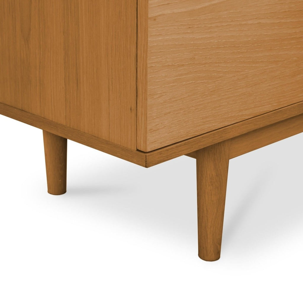 Kerteminde Sideboard mit 3 Türen - 213 cm breit - Wildeiche Natur - FURNHOUSE