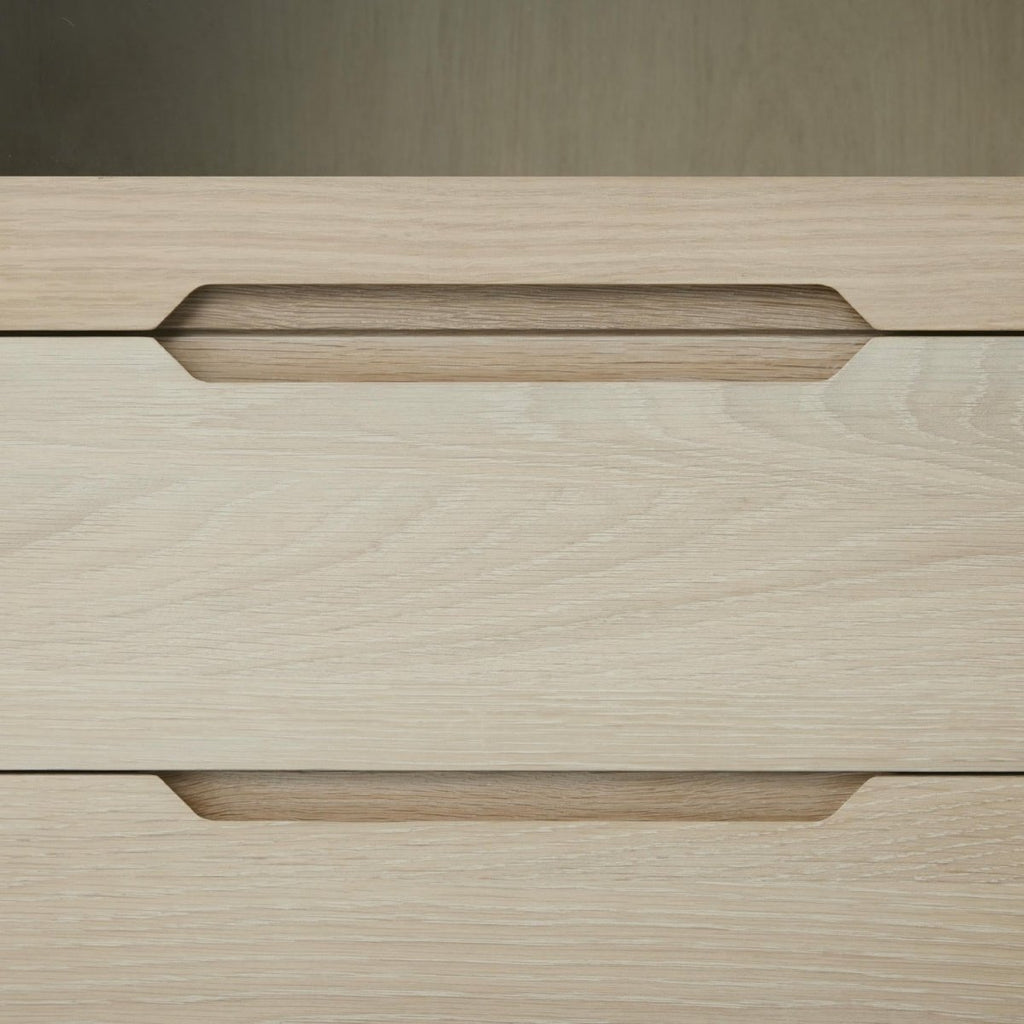 Kerteminde Vitrine mit LED-Beleuchtung - 100 cm breit - Eiche Weiß geöltes - FURNHOUSE