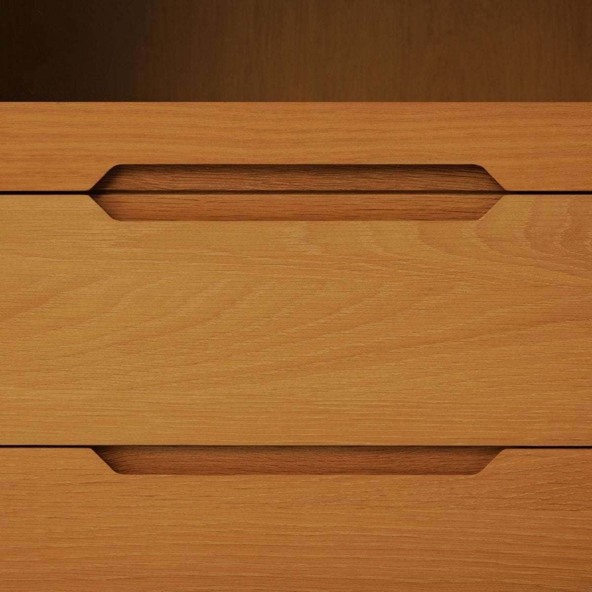 Kerteminde Vitrine mit LED-Beleuchtung - 100 cm breit - Wildeiche Natur - FURNHOUSE