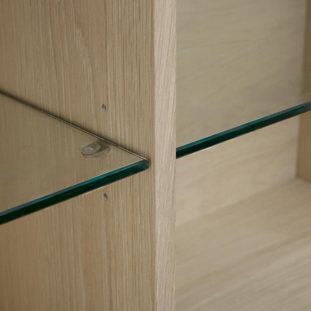 Kerteminde Wandschrank mit LED-Beleuchtung - 160 cm breit - Eiche Weiß geöltes - FURNHOUSE