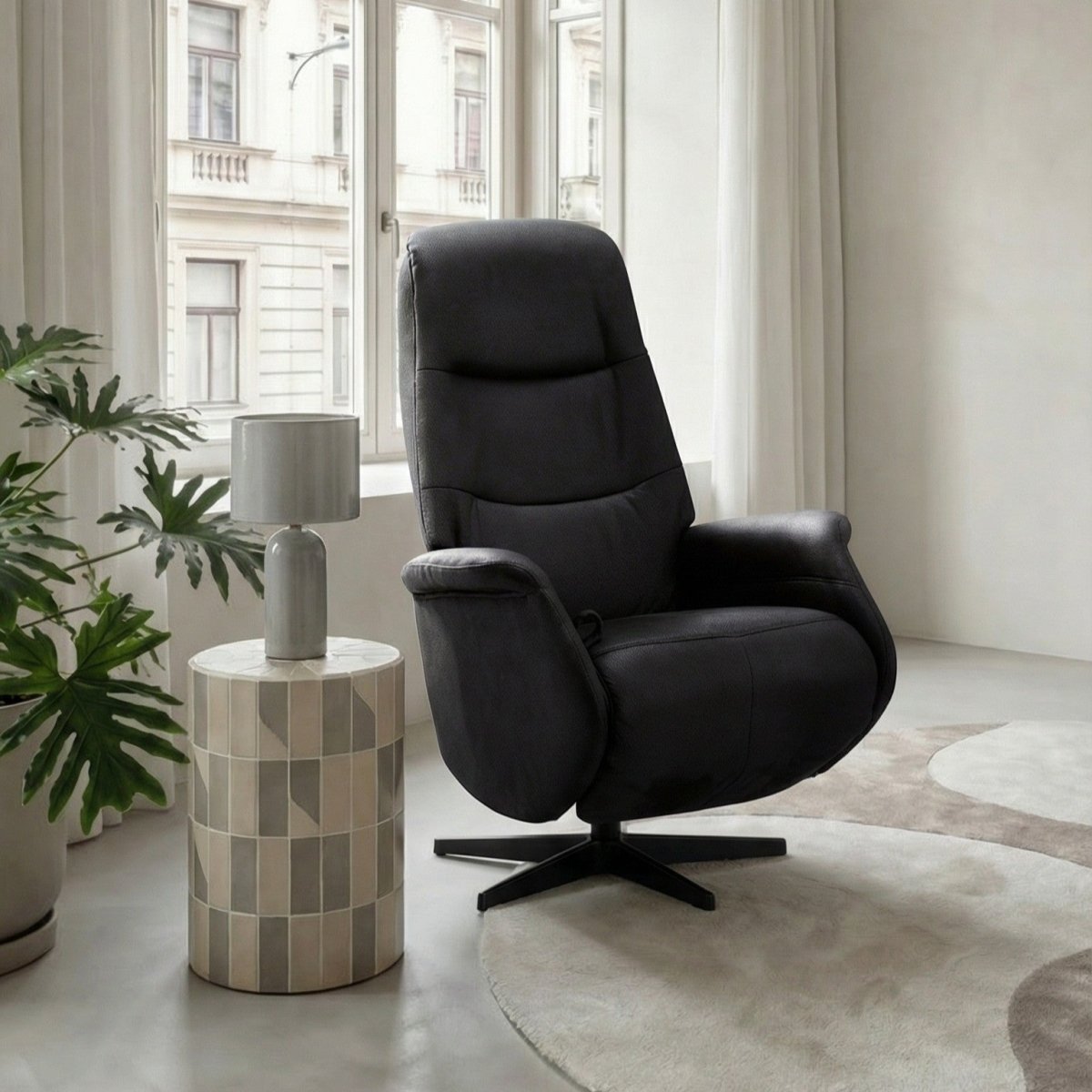 Manueller Relaxsessel - Stoffbezug Schwarz - FURNHOUSE