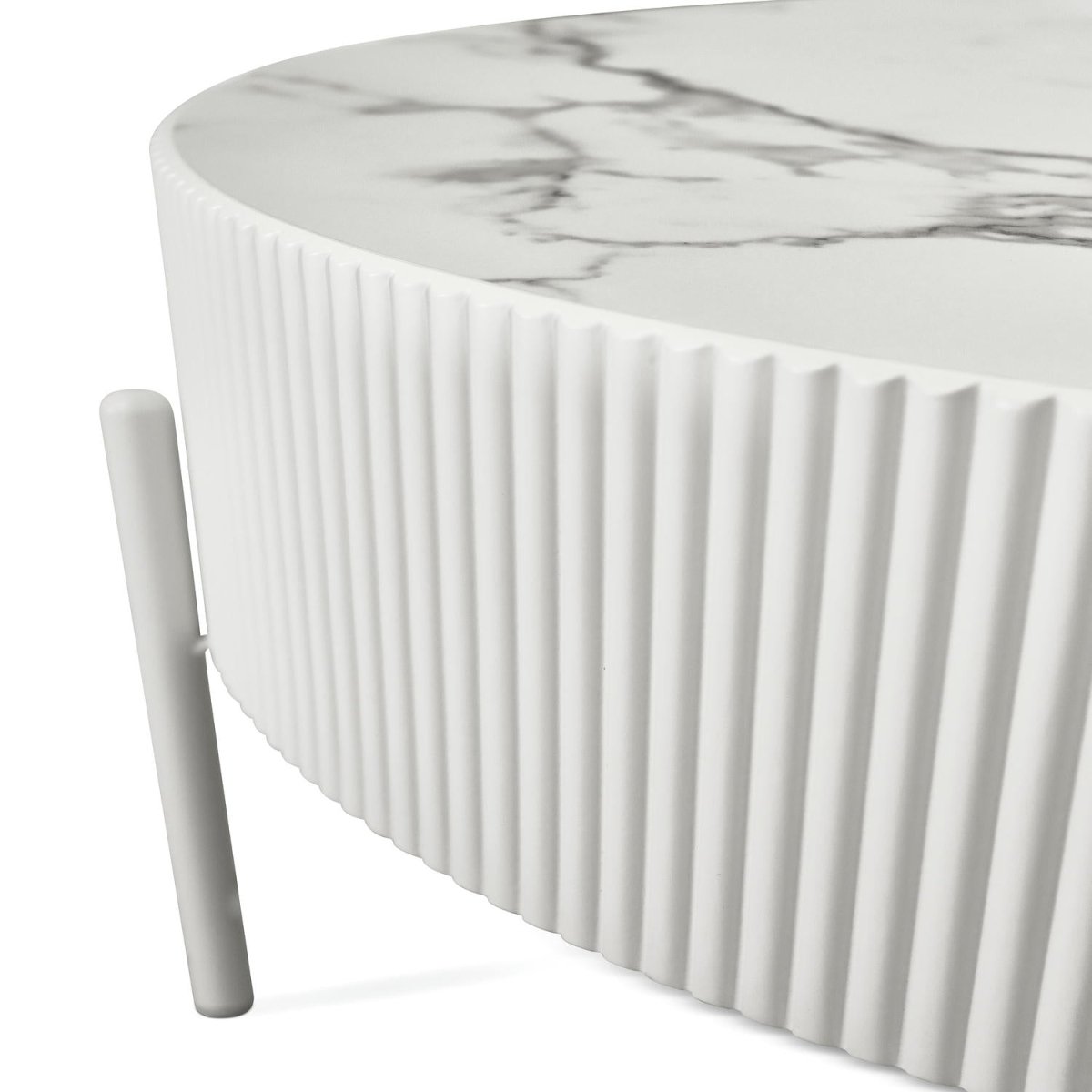 Milo Couchtisch Rund ø80 cm - Marmoroptik & Lamellenoptik Weiß - FURNHOUSE