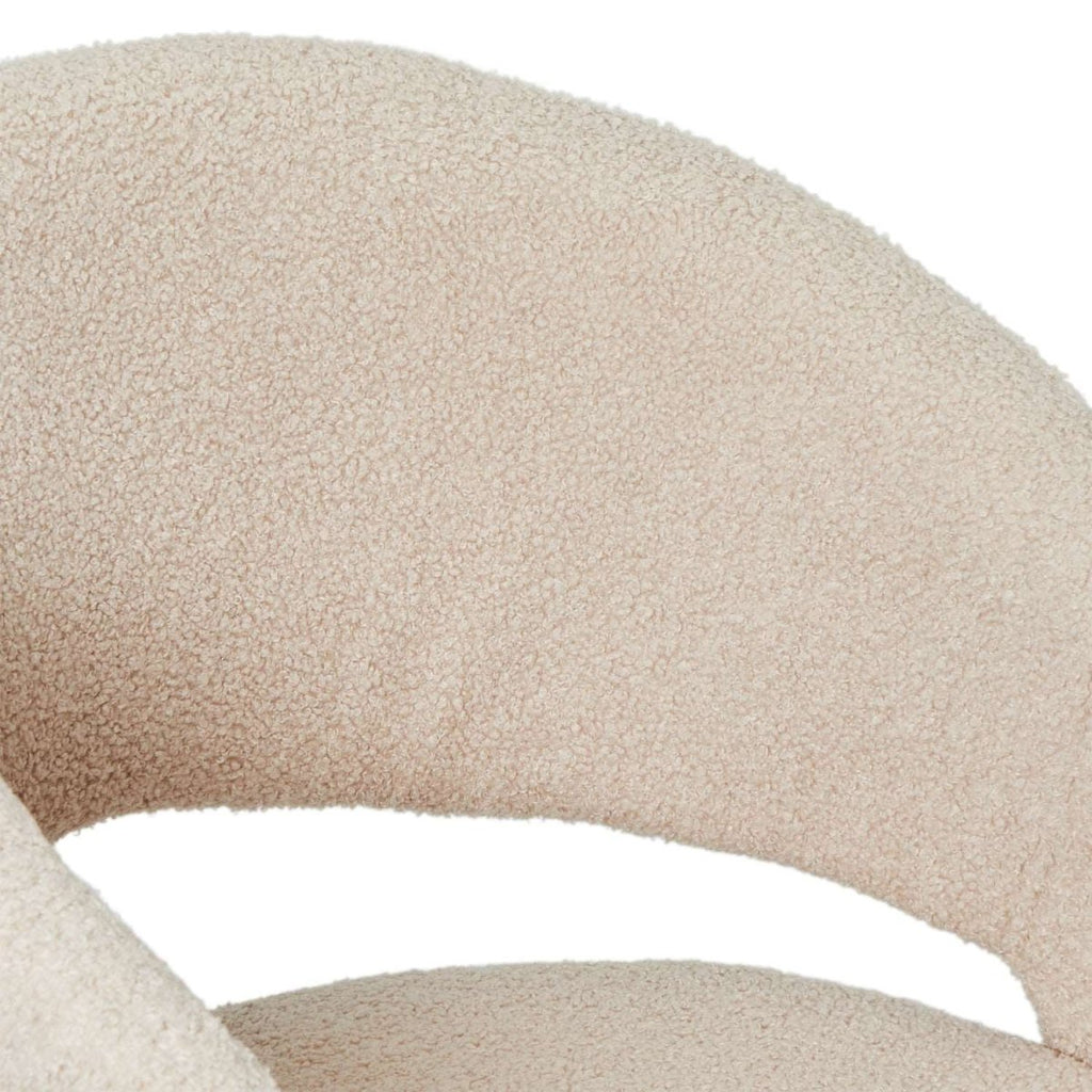 Natalie Esszimmerstühle mit Armlehne 2er Set - Bouclé-Stoff Beige - FURNHOUSE