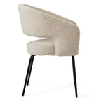 Natalie Esszimmerstühle mit Armlehne 2er Set - Bouclé-Stoff Beige - FURNHOUSE