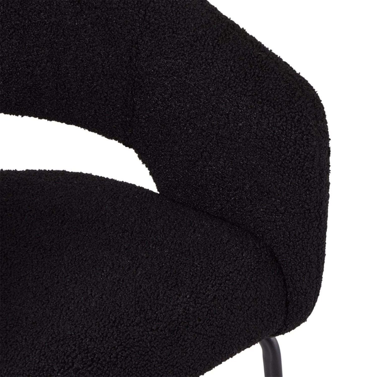 Natalie Esszimmerstühle mit Armlehne 2er Set - Bouclé-Stoff Schwarz - FURNHOUSE