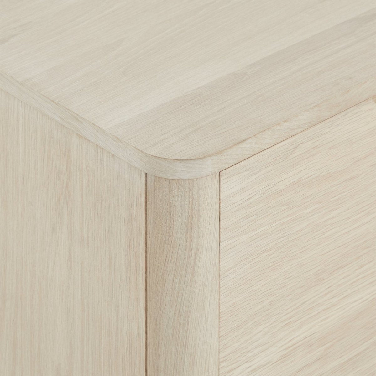 Nyborg Sideboard mit 2 Türen - 180 cm breit - Eiche Weiß geöltes - FURNHOUSE