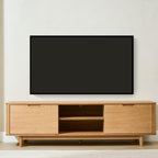 Nyborg TV-Tisch mit 2 Türen - 180 cm breit - Wildeiche Natur - FURNHOUSE