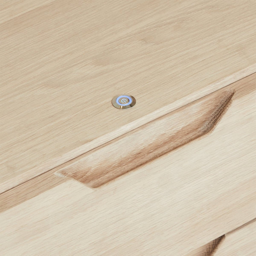 Nyborg Vitrine mit LED-Beleuchtung - 100 cm breit - Eiche Weiß geöltes - FURNHOUSE