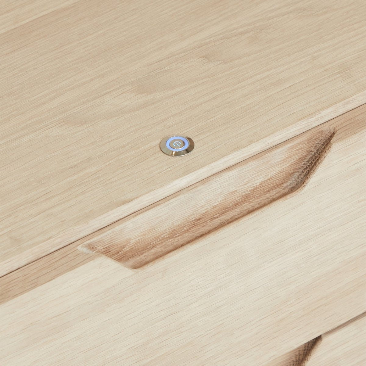 Nyborg Vitrine mit LED-Beleuchtung - 100 cm breit - Eiche Weiß geöltes - FURNHOUSE