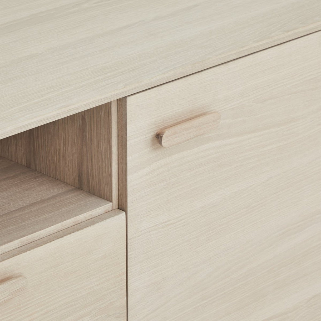 Porto Sideboard mit 3 Türen - 212 cm breit - Eiche Weiß geöltes - FURNHOUSE