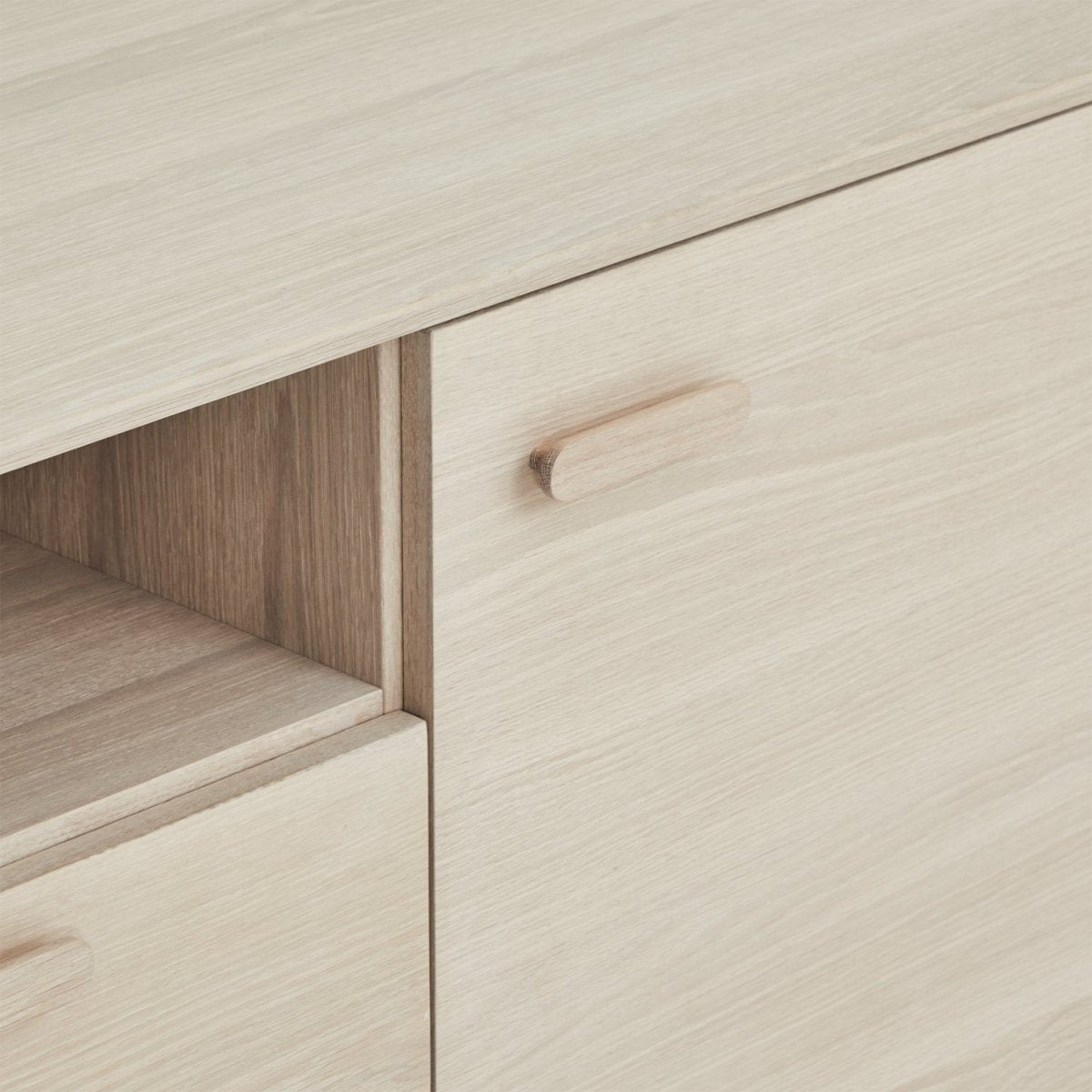 Porto Sideboard mit 3 Türen - 212 cm breit - Eiche Weiß geöltes - FURNHOUSE