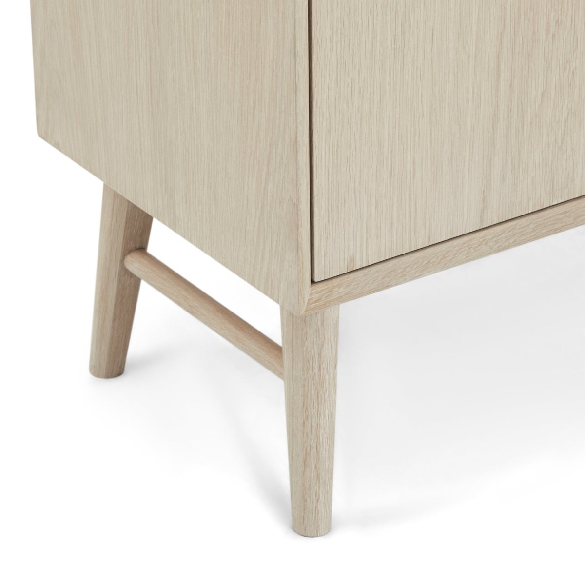 Porto Vitrine mit LED-Beleuchtung - 110 cm breit - Eiche Weiß geöltes - FURNHOUSE