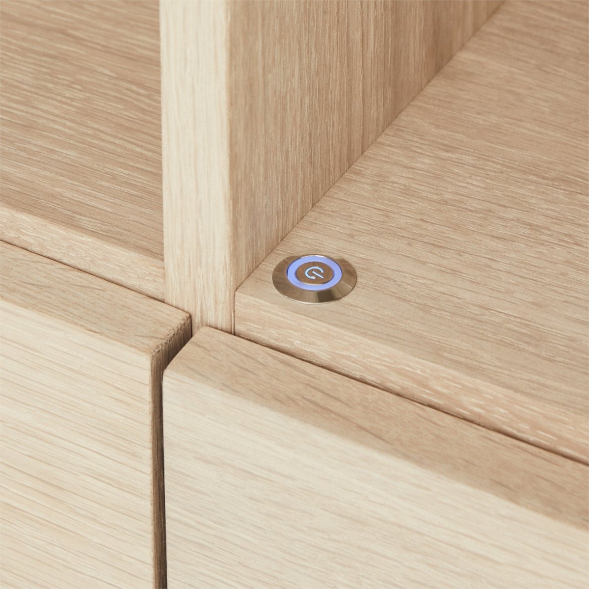 Porto Vitrine mit LED-Beleuchtung - 110 cm breit - Eiche Weiß geöltes - FURNHOUSE