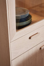 Porto Vitrine mit LED-Beleuchtung - 110 cm breit - Eiche Weiß geöltes - FURNHOUSE