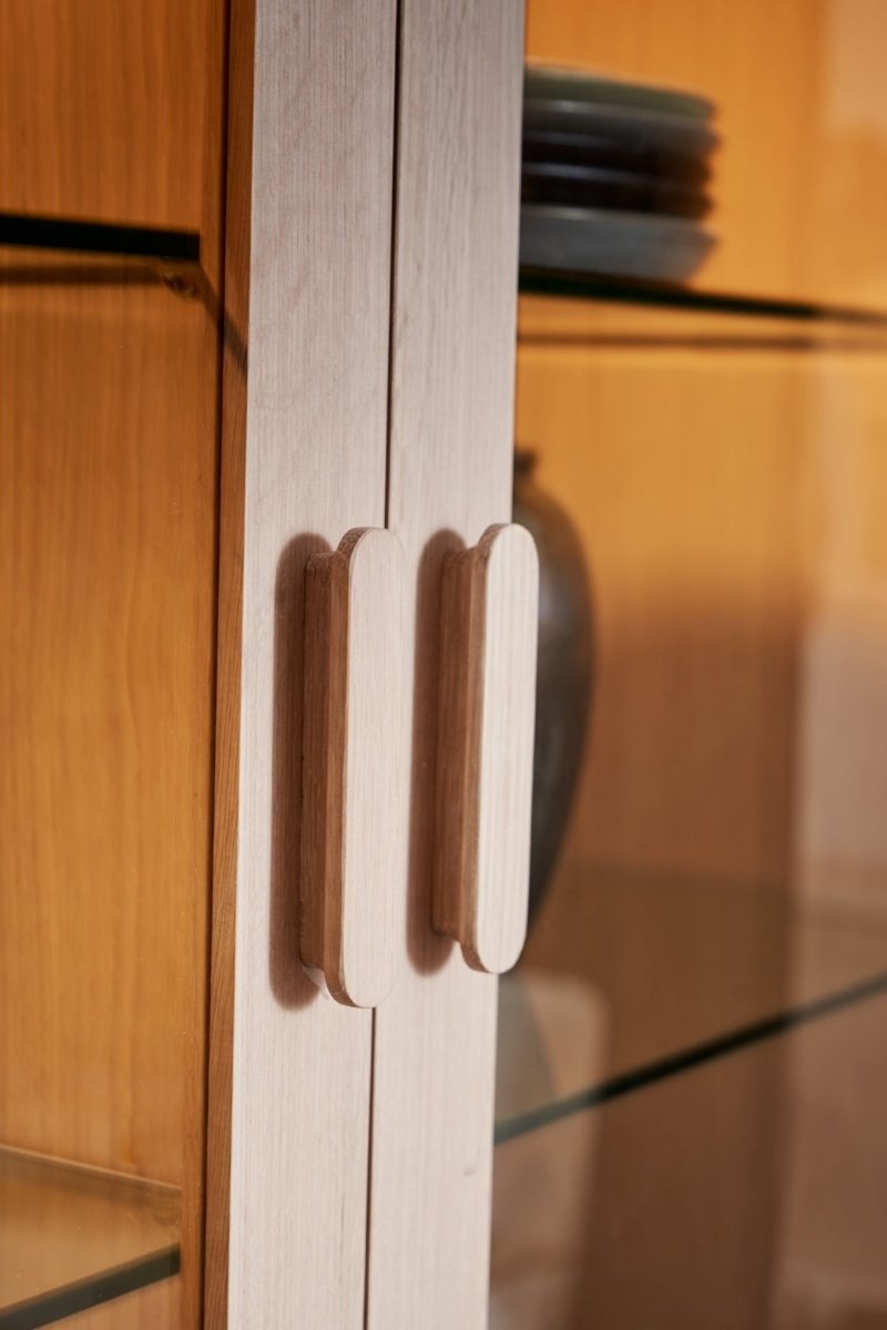 Porto Vitrine mit LED-Beleuchtung - 110 cm breit - Eiche Weiß geöltes - FURNHOUSE