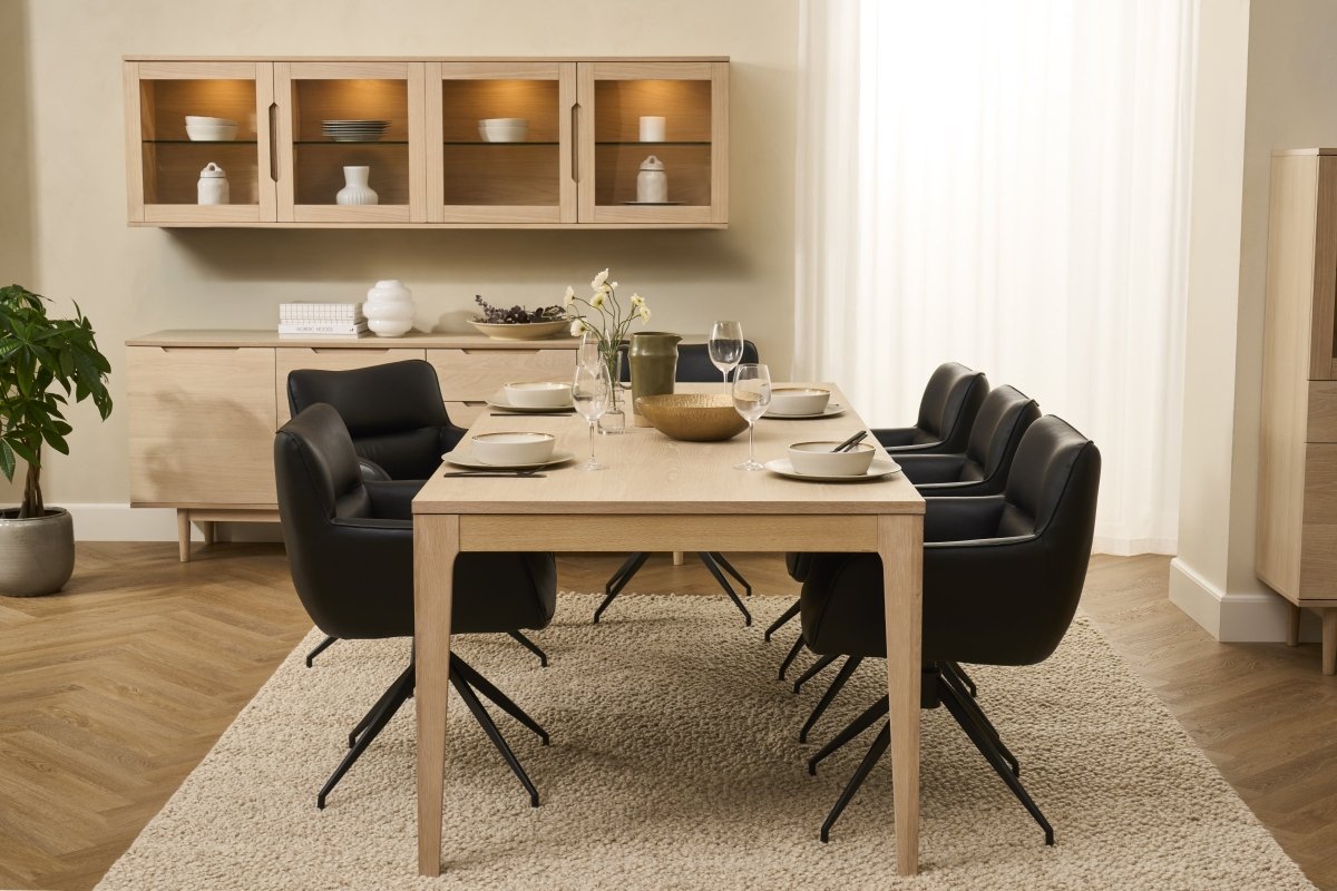 Rechteckiger Esstisch 220x100 cm - Ausziehbar bis 320 cm - Eiche bianco - IBBE DESIGN - FURNHOUSE