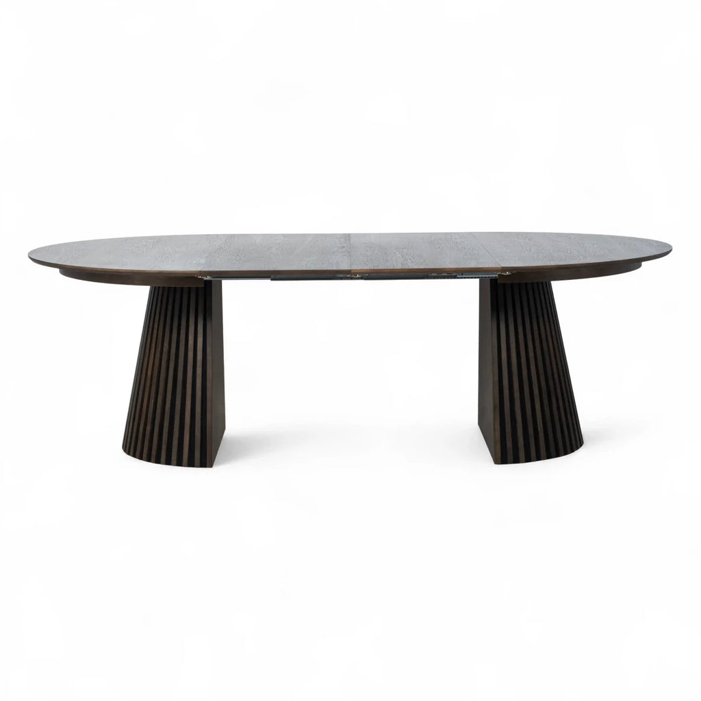 Runder Esstisch ø140 cm Svendborg - Ausziehbar bis 240 cm - Räuchereiche - FURNHOUSE