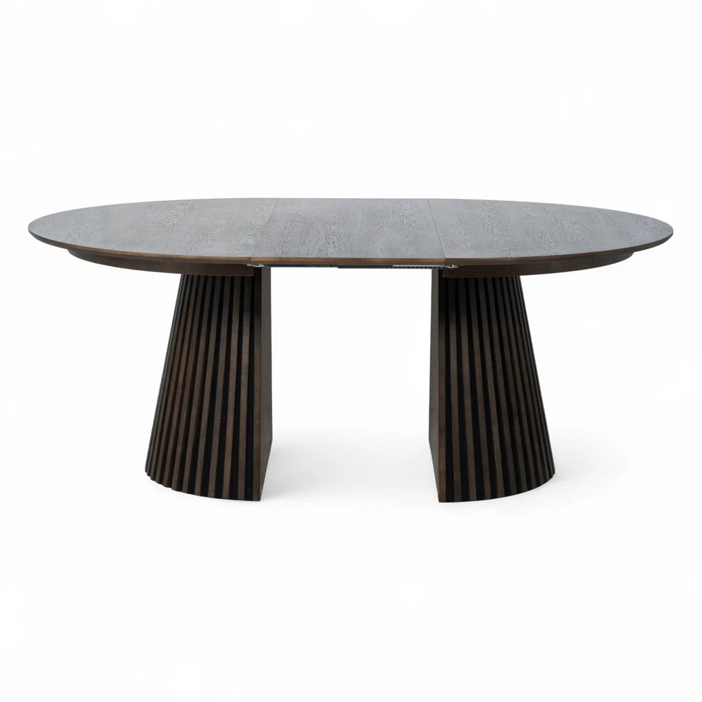 Runder Esstisch ø140 cm Svendborg - Ausziehbar bis 240 cm - Räuchereiche - FURNHOUSE