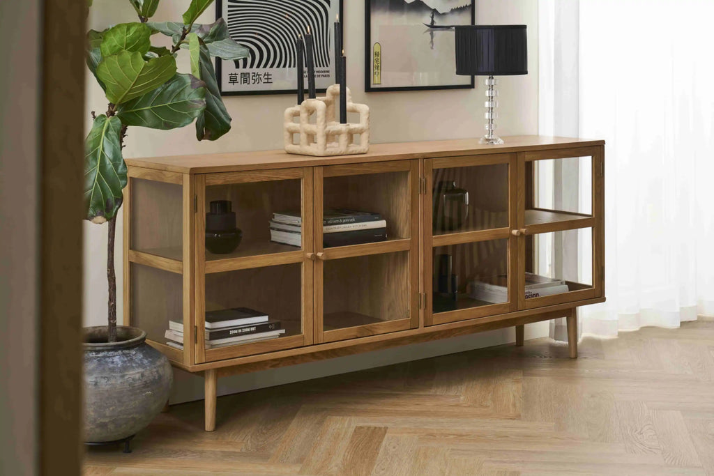 Sideboard mit 4 Glastüren - 180 cm breit - Wildeiche - FURNHOUSE