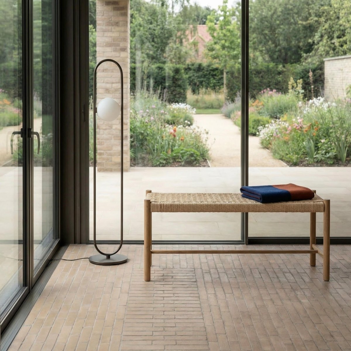 Sitzbank Shine mit Geflechtsitz - Wildeiche - FURNHOUSE