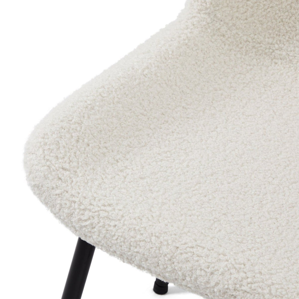 Teddy Esszimmerstühle 2er Set - Bouclé-Stoff Weiß - FURNHOUSE