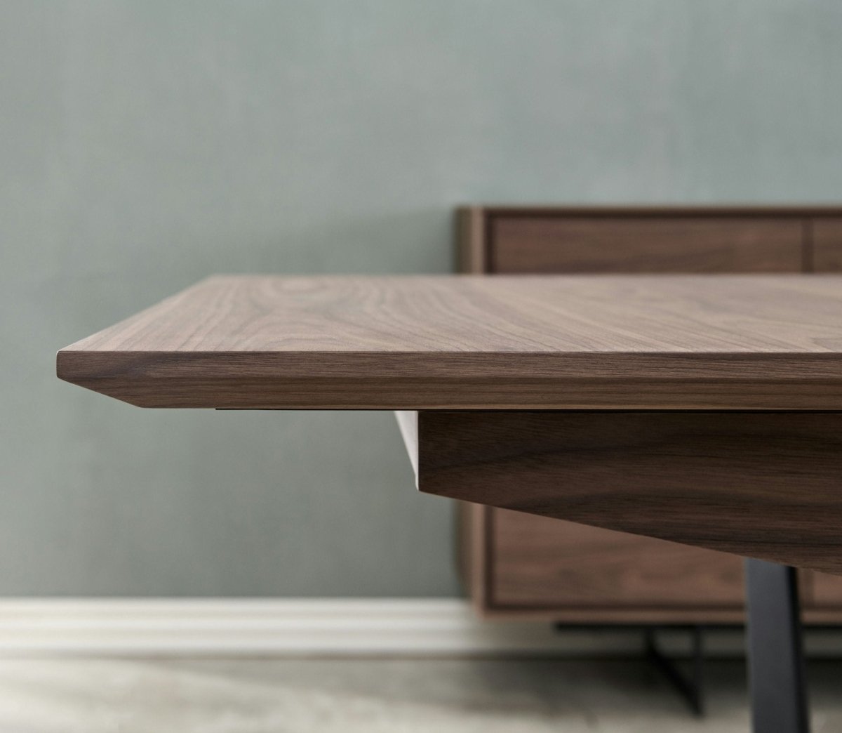 Tokyo Rechteckiger Esstisch 200x100 cm - Ausziehbar bis 250 cm - Walnuss Braun - FURNHOUSE