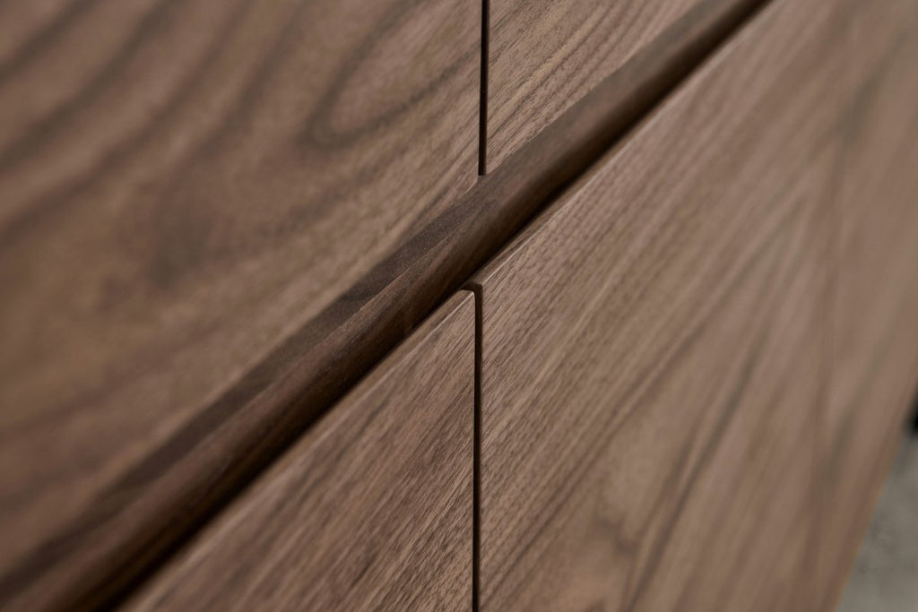 Tokyo Sideboard mit 4 Türen - 205 cm breit - Amerikanische Walnuss - FURNHOUSE