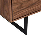 Tokyo Vitrine mit LED-Beleuchtung - 110 cm breit - Amerikanische Walnuss - FURNHOUSE