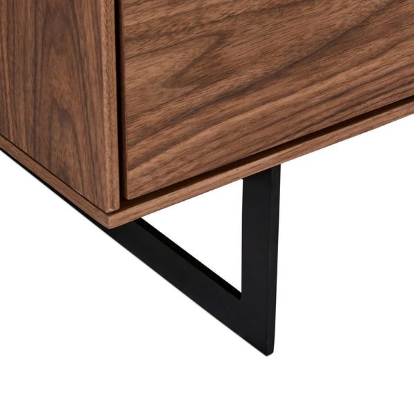 Tokyo Vitrine mit LED-Beleuchtung - 110 cm breit - Amerikanische Walnuss - FURNHOUSE