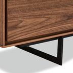 Tokyo Sideboard mit 3 Türen - 155 cm breit - Amerikanische Walnuss - FURNHOUSE